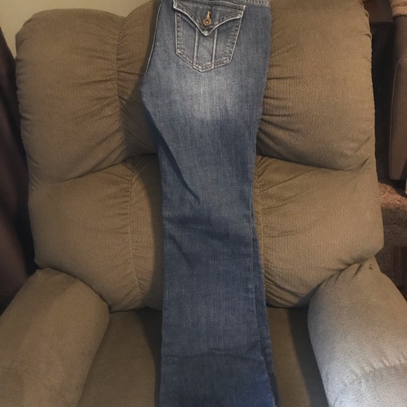 DKNY Ludlow Babybell jeans size 4 - Picture 1 of 2